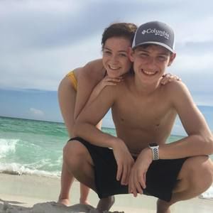 Meet your Posher, Shelby